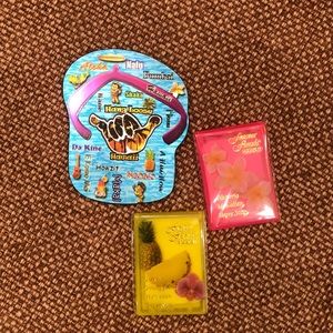 Hawaii Magnet Coaster and 2 sets of paper soap